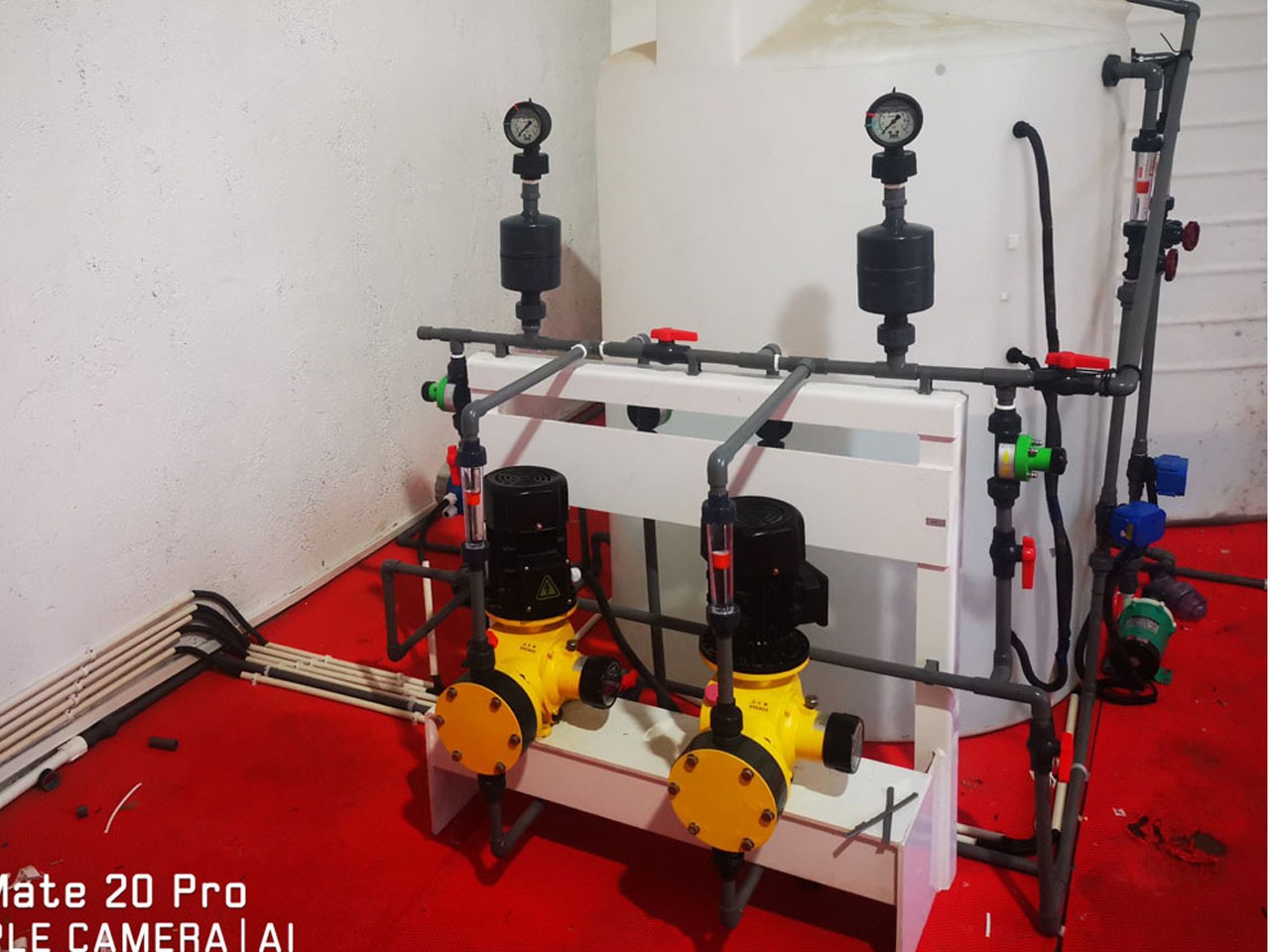 次氯酸钠液剂投加设备2303；全自动次氯酸钠加药系统